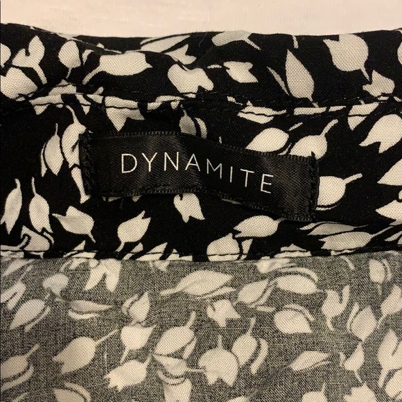 Tie front button down blouse - Picture 2 of 3